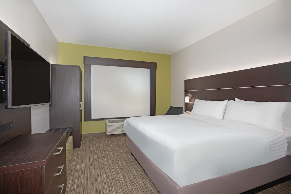 Holiday Inn Express Hotel & Suites Longmont by IHG - photo 5