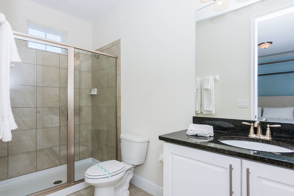 Gorgeous Single Home With Pool at Encore Resort Ec7463 - photo 4