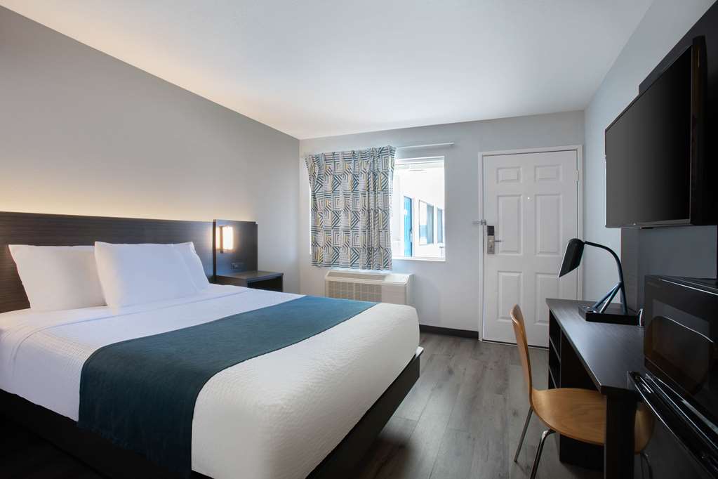 Motel 6 Woodland CA Sacramento Airport - photo 2