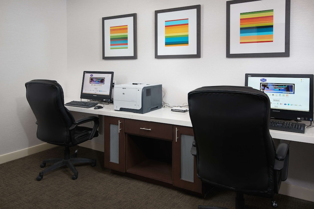 Hampton Inn & Suites Phoenix Scottsdale on Shea Boulevard - photo 46