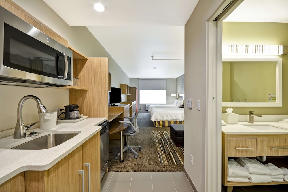 Home2 Suites by Hilton Dallas Downtown at Baylor Scott & White - photo 9