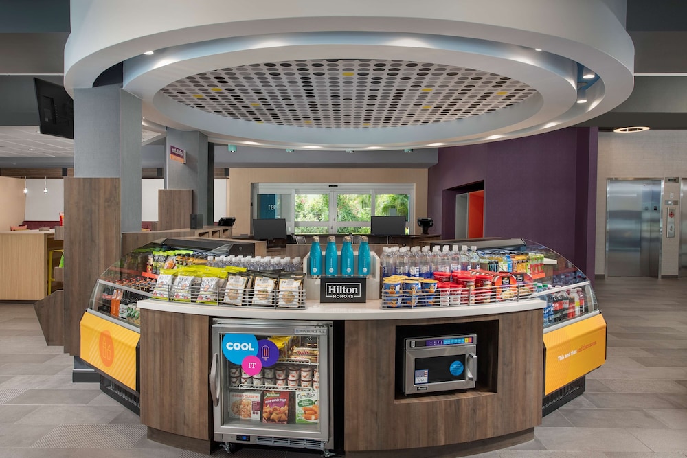 Tru by Hilton Miami West Brickell - photo 25