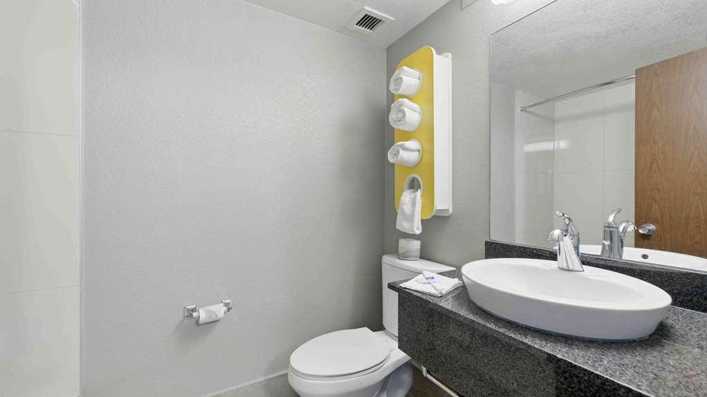 Motel 6 Atlanta GA Atlanta Airport - photo 32