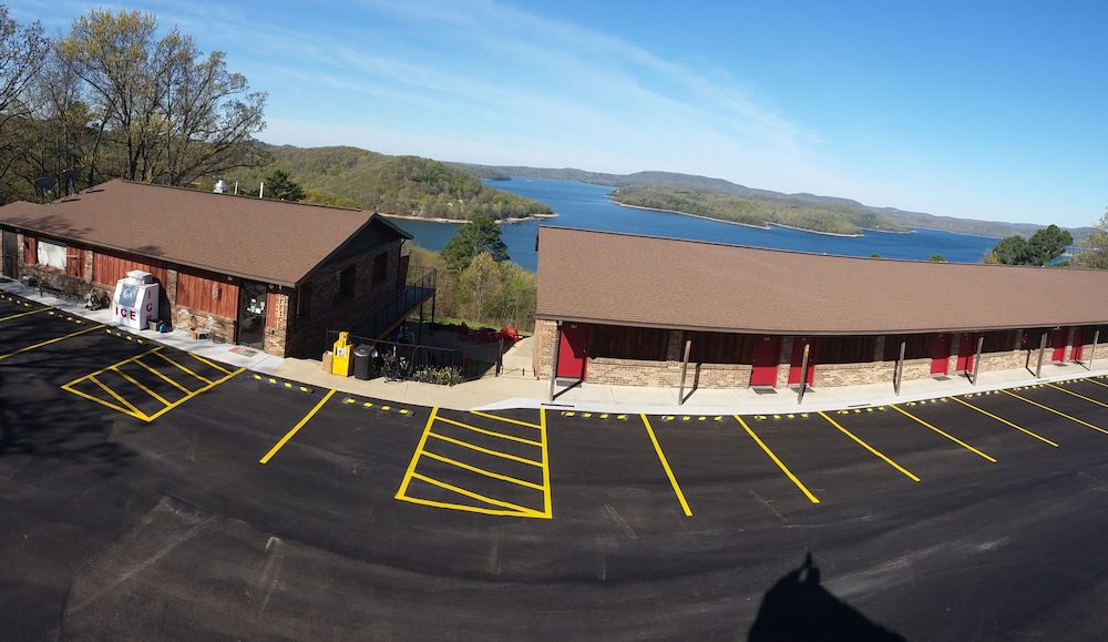 Pointe West Resort Motel in Eureka Springs, United States