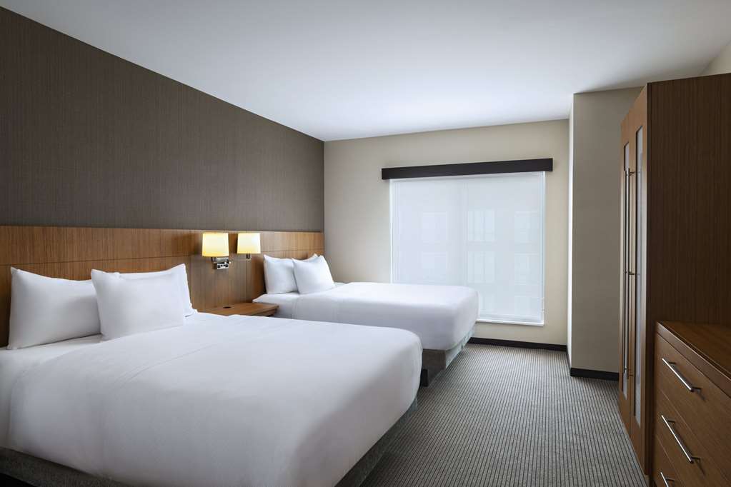 Hyatt Place Greensboro Downtown - photo 8