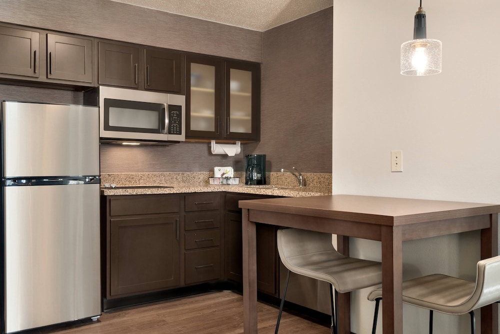 Residence Inn by Marriott West Springfield - photo 13