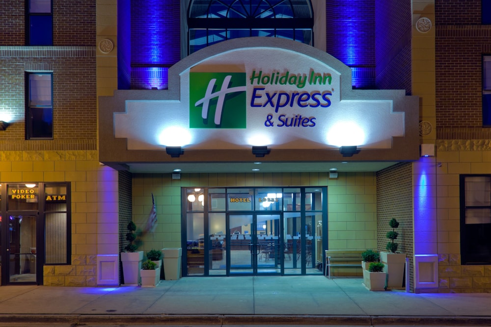 Holiday Inn Express Hotel & Suites Deadwood Gold Dust Casino - photo 52