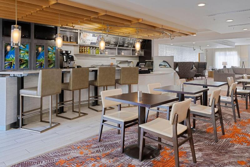 Courtyard by Marriott Sarasota at University Town Center - photo 74