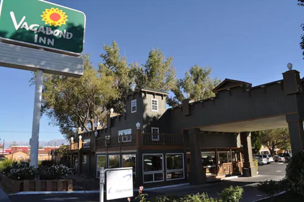 Vagabond Inn Bishop - photo 23