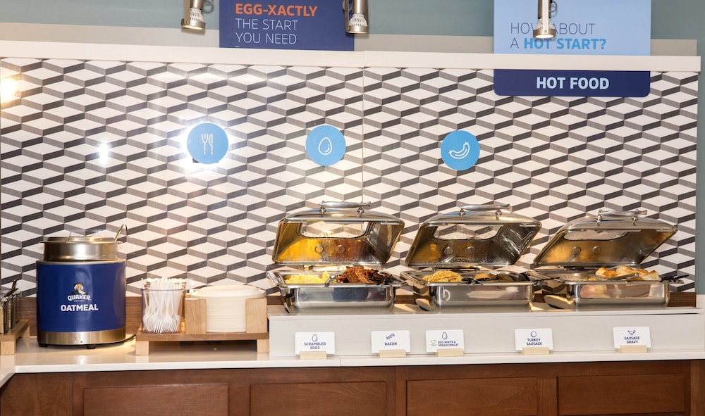 Holiday Inn Express Hotel & Suites Madison by IHG - photo 65
