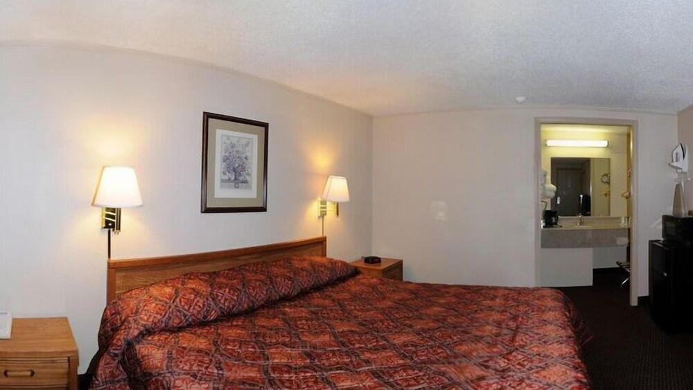 Knights Inn columbus Downtown - featured photo