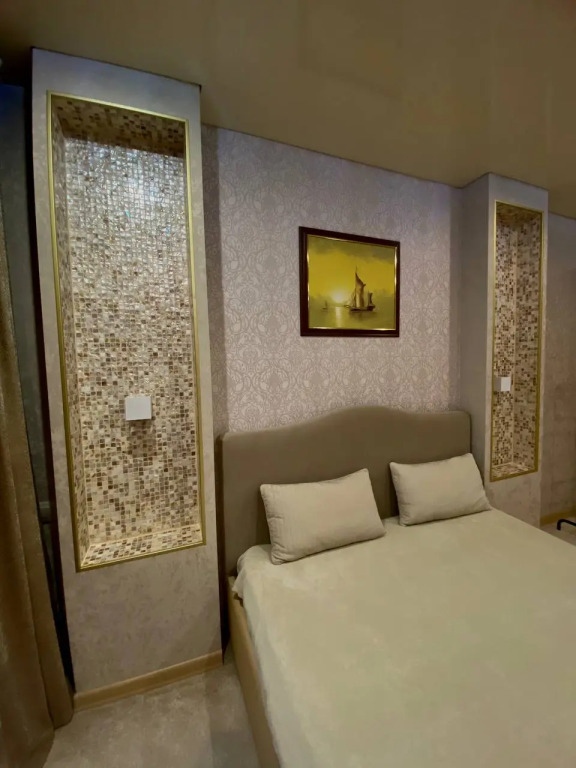 V Samom Tsentre Sochi Flat — Sochi — photo 2