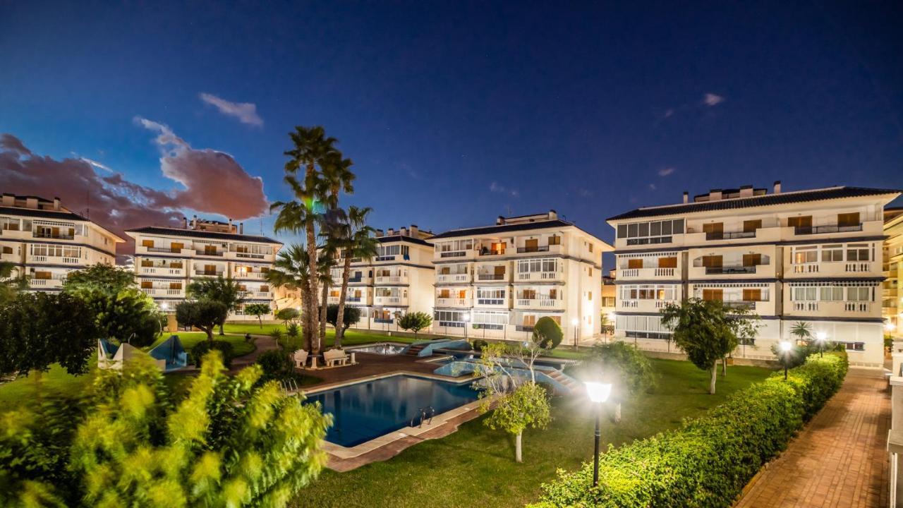 Martas Apartment — 4-Star Luxury Hotel in Torrevieja, Spain
