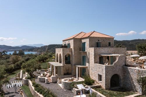 The Olive Yard - carbon neutral hotel in Gytheio