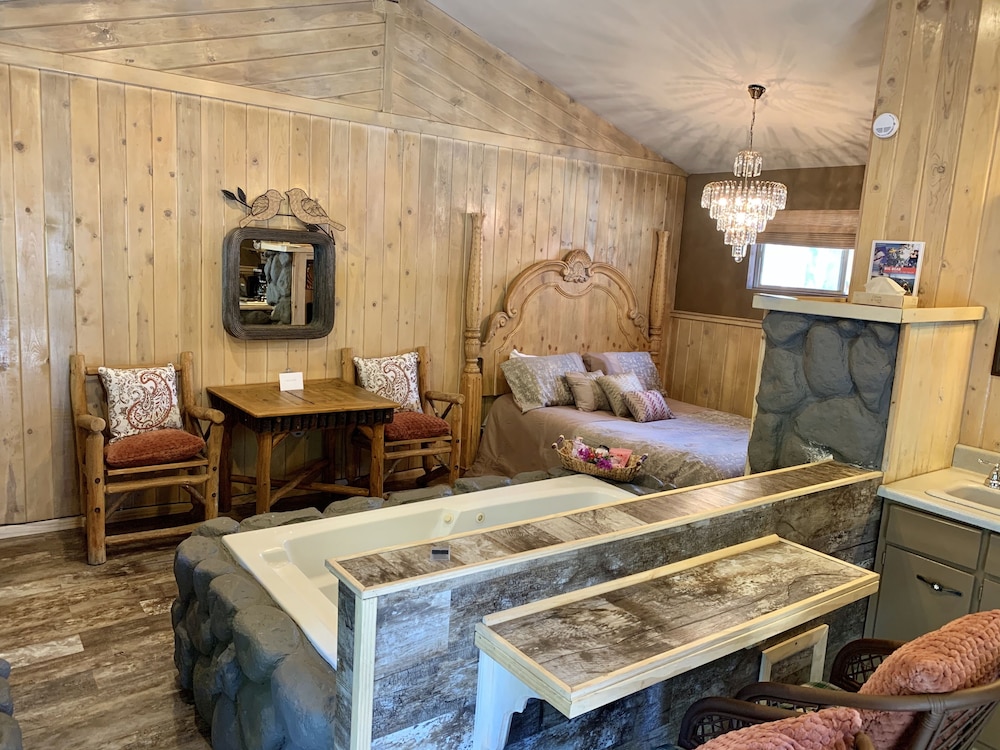 Grey Squirrel Resort - photo 39