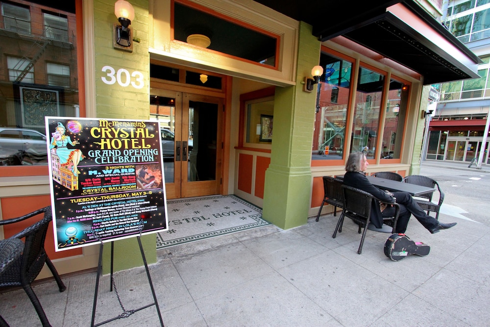 McMenamins Crystal Hotel - photo 2