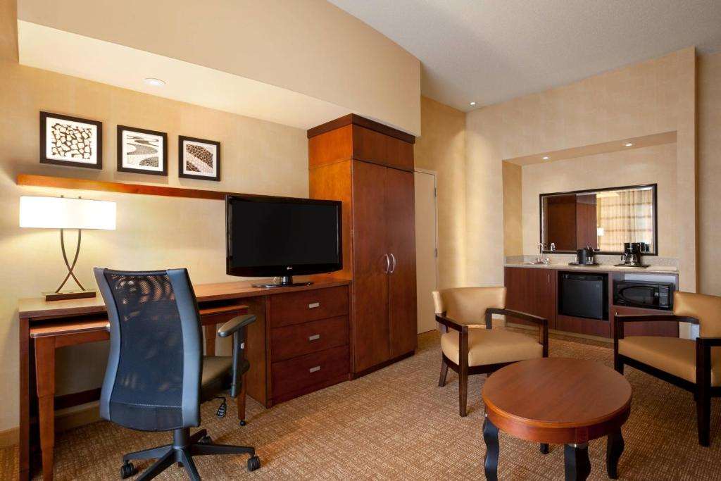 Sonesta Essential Junction City - photo 32