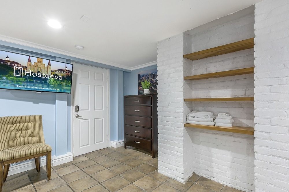 Canal Express Rooms - photo 29