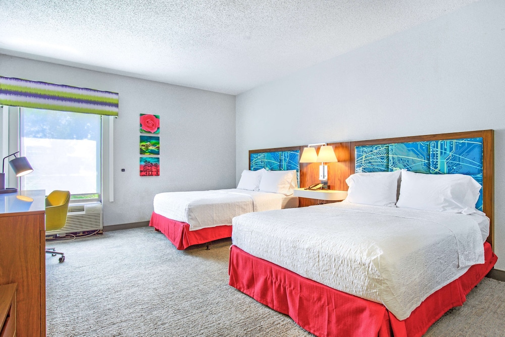 Hampton Inn Slidell - photo 13