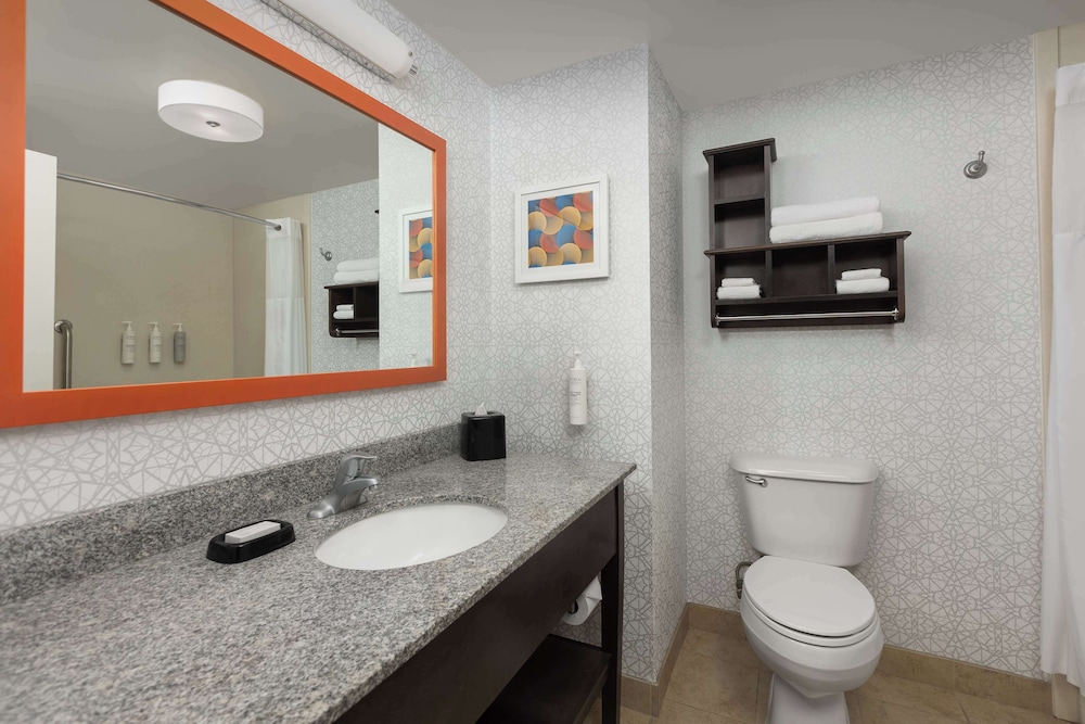 Hampton Inn Augusta - photo 16