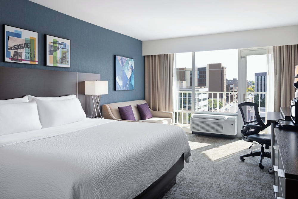 Holiday Inn Sioux Falls City Centre by IHG - photo 4