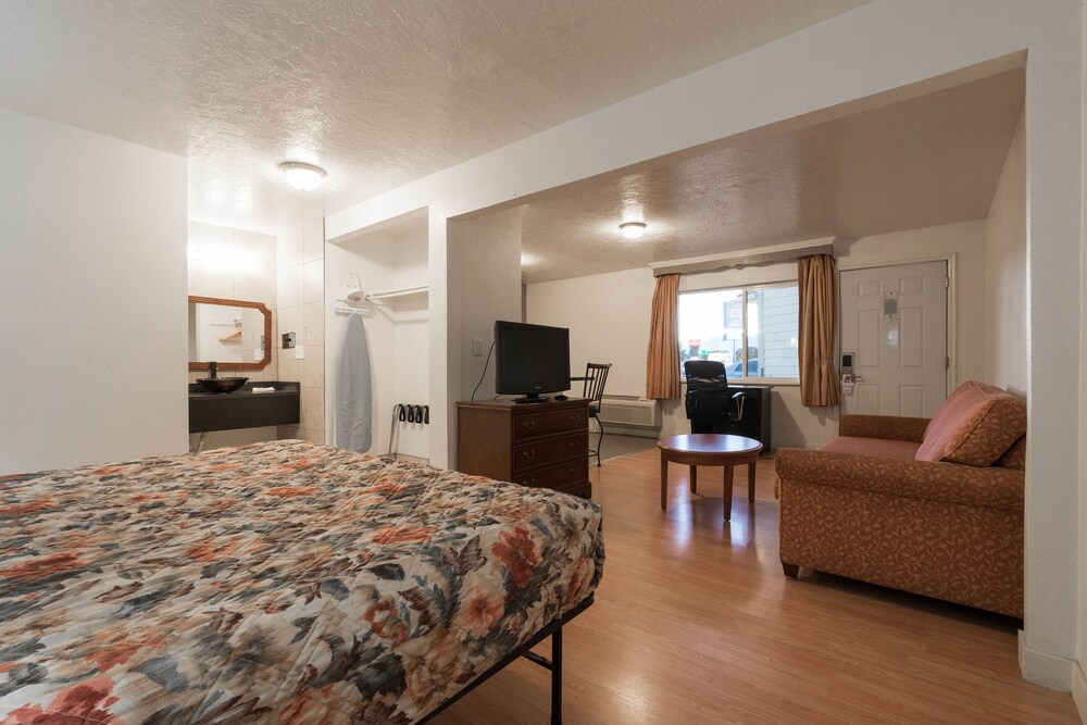 Little Suites Provo - photo 13