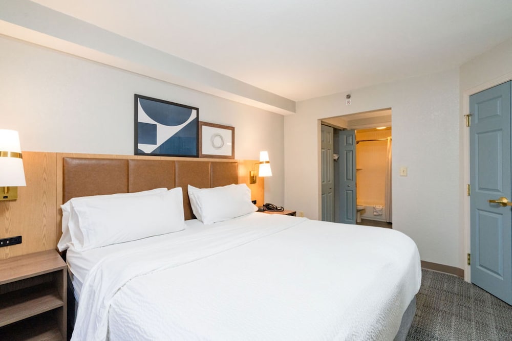 Staybridge Suites Jackson by IHG - photo 34