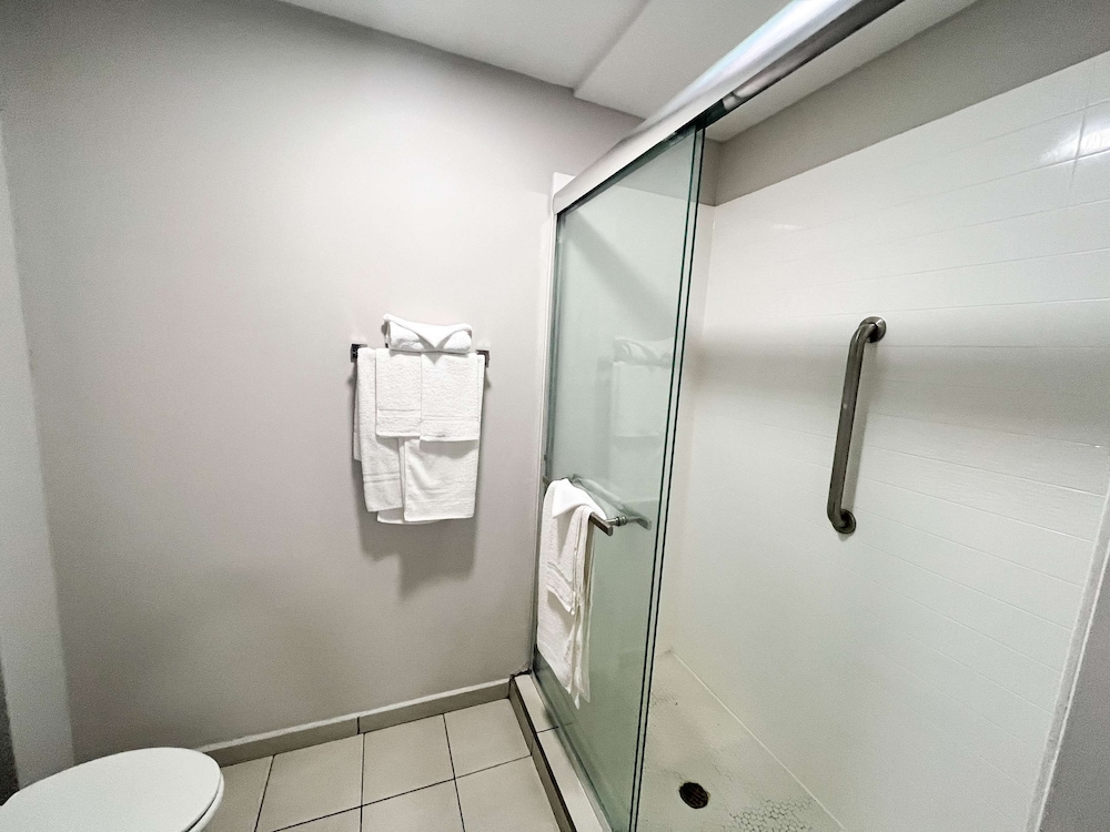 Motel 6 Williamstown NJ Black Horse Pike - photo 11