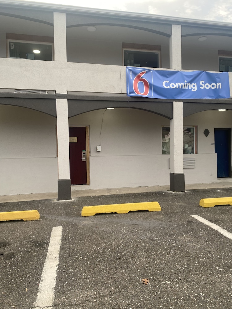 Motel 6 Williamstown NJ Black Horse Pike - photo 17