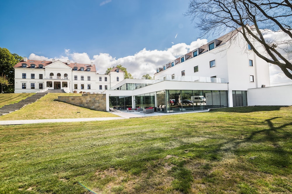 Hanza Paac Wellness Spa — Warlubie