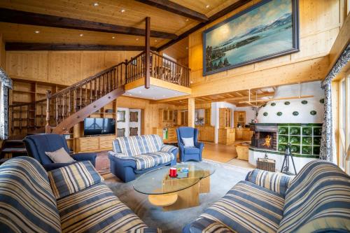 Heidi Alm Lodge — 4-Star Luxury Hotel in Reichenau Im Muehlkreis, Austria