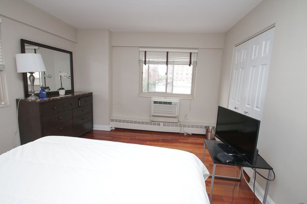 Renaissance Properties 21 and Chestnut - photo 12