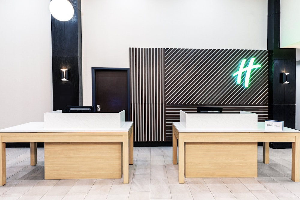 Holiday Inn Hotel & Suites Tulsa South by IHG - photo 43