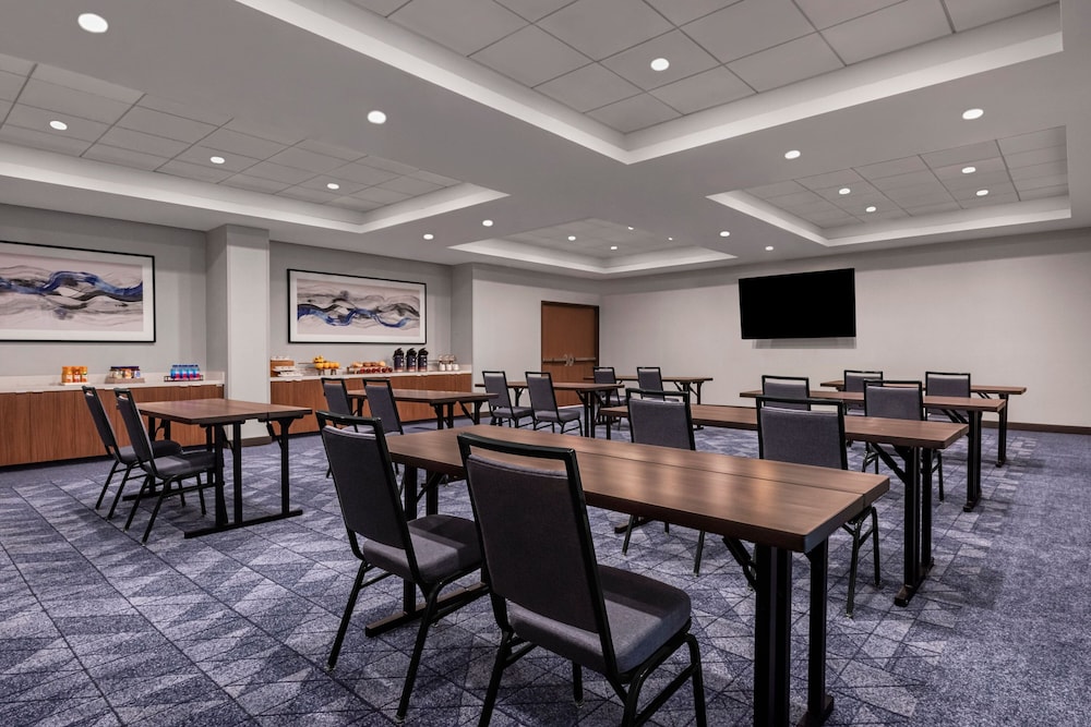 Courtyard by Marriott San Diego Miramar - photo 22