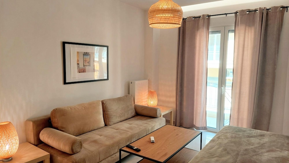 Wonderful Apartment in Acropolis — 4-Star Luxury Hotel in Athens, Greece