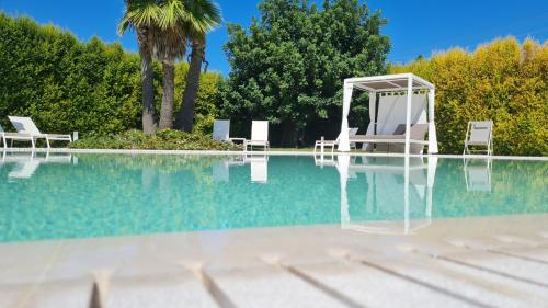 I Mestri Holiday Homes — 4-Star Luxury Hotel in Uggiano La Chiesa, Italy
