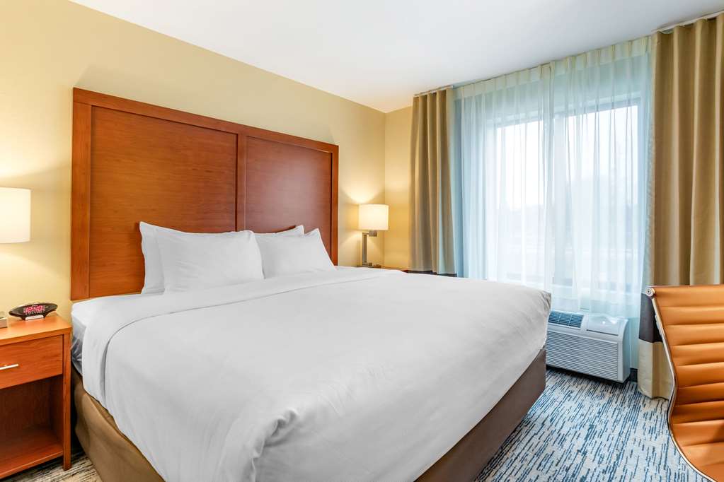 Comfort Inn & Suites West Des Moines - photo 20