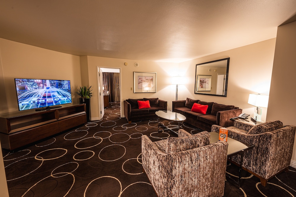 Sunset Station Hotel & Casino - photo 6