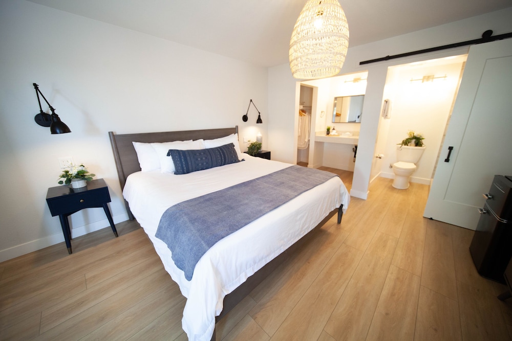 The Surfbreak Hotel - photo 3