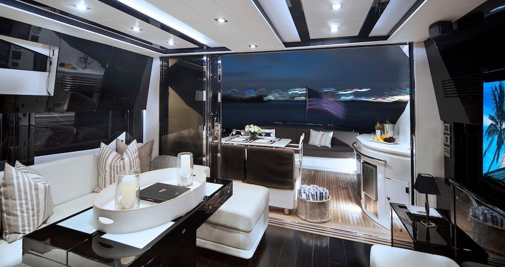 Miami Beach Luxury Yacht Charters - photo 5
