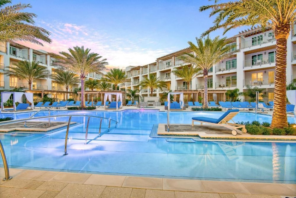 The Pointe on 30A by Panhandle Getaways — 4-Star Luxury Hotel in Panama City Beach, United States