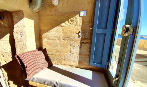 Tide 21 Savynomad Harbour Residences Valletta in Valletta, Malta