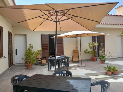 West Sicily Villa with Garden and Parking — 4-Star Luxury Hotel in Marsala, Italy