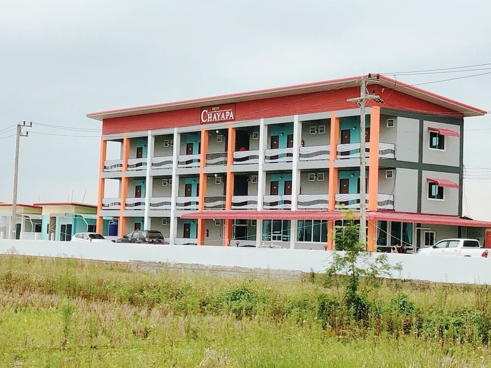 Fang Chayapa Hotel - carbon neutral hotel in Fang