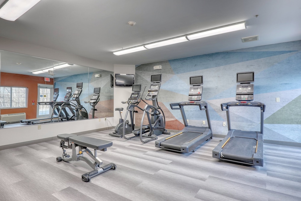 Candlewood Suites Milwaukee Airport by IHG - photo 35