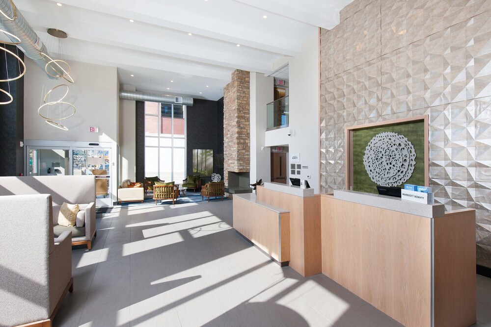 Fairfield Inn & Suites by Marriott Pittsburgh Downtown - photo 33