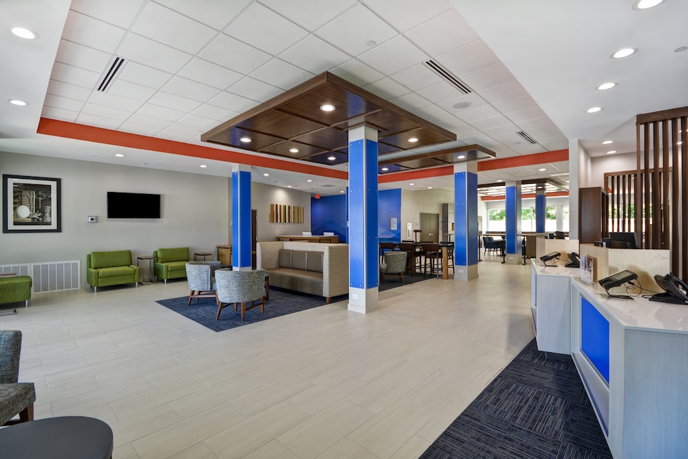 Holiday Inn Express & Suites Houston NASA Boardwalk Area by IHG - photo 38