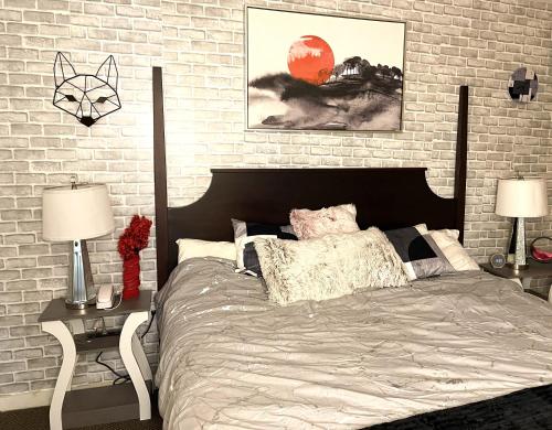 Deluxe Mountain Fox Suite Jiminy Peak Ski On Off Fully Redone Decor — 4-Star Luxury Hotel in Hancock, United States