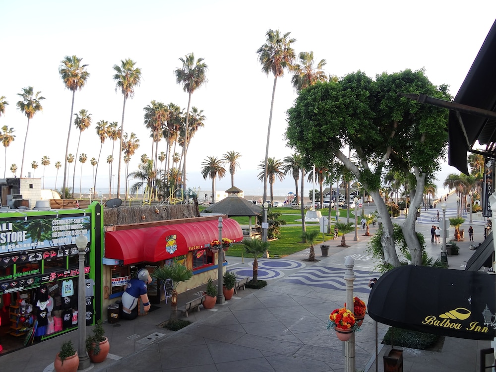 Balboa Inn On the Beach - photo 20