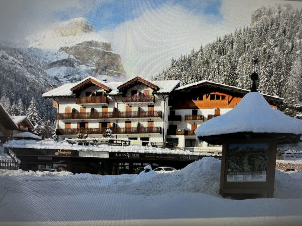 Hotel Piz Boè in Mazzin, Italy